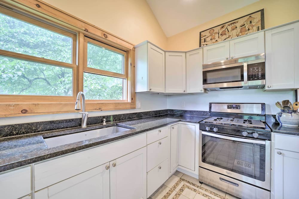 Photo of Kitchen in Leicester