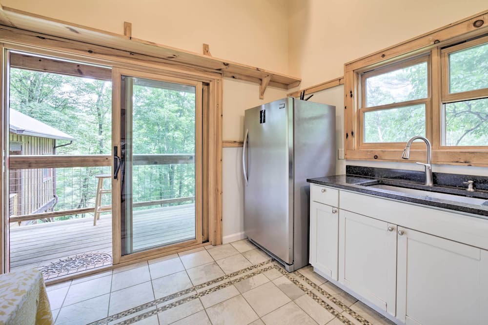 Photo of Kitchen in Leicester
