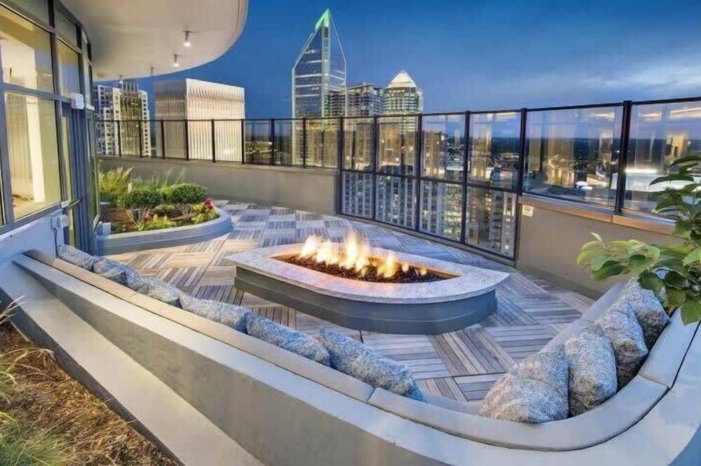 Photo of Outdoor in Charlotte Center City
