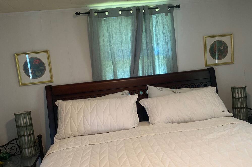 Photo of Bedroom in Norwood