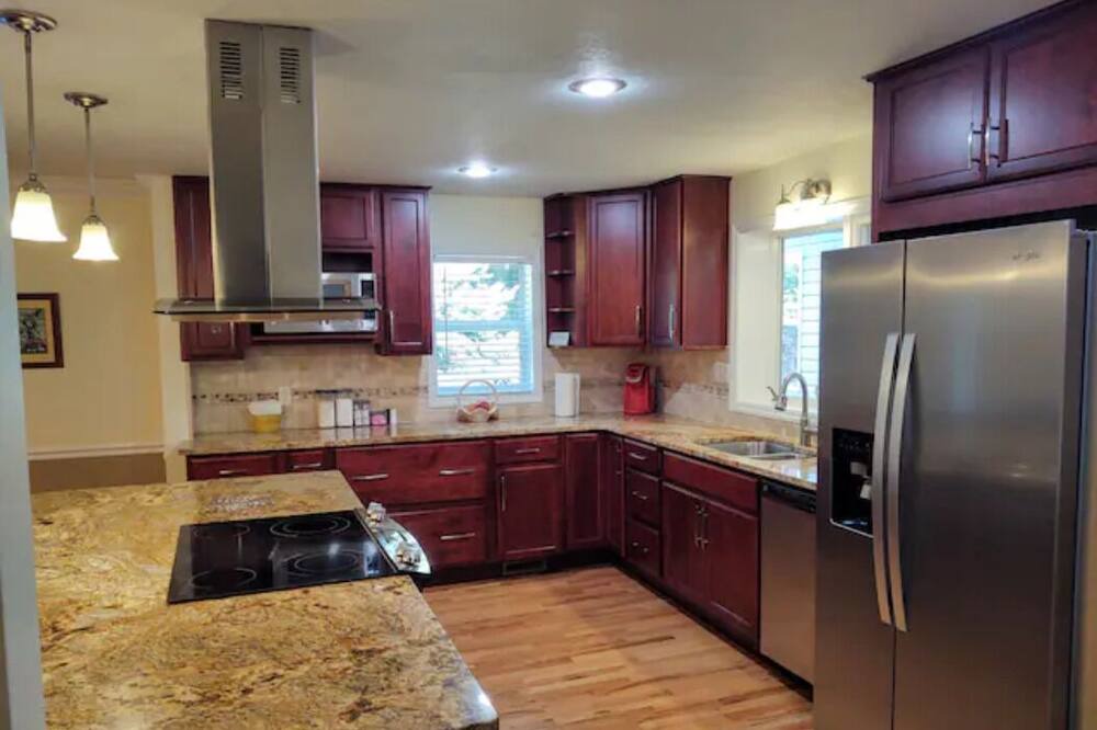 Photo of Kitchen in Bakersville