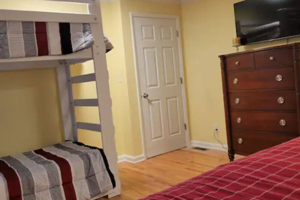 Photo of Bedroom in Bakersville