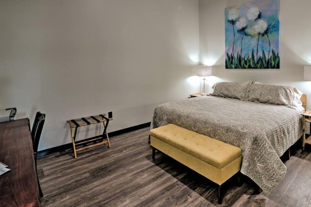 Photo of Bedroom in Hickory
