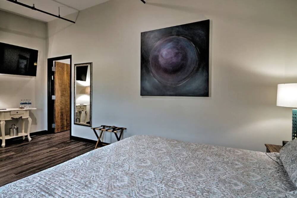 Photo of Bedroom in Hickory