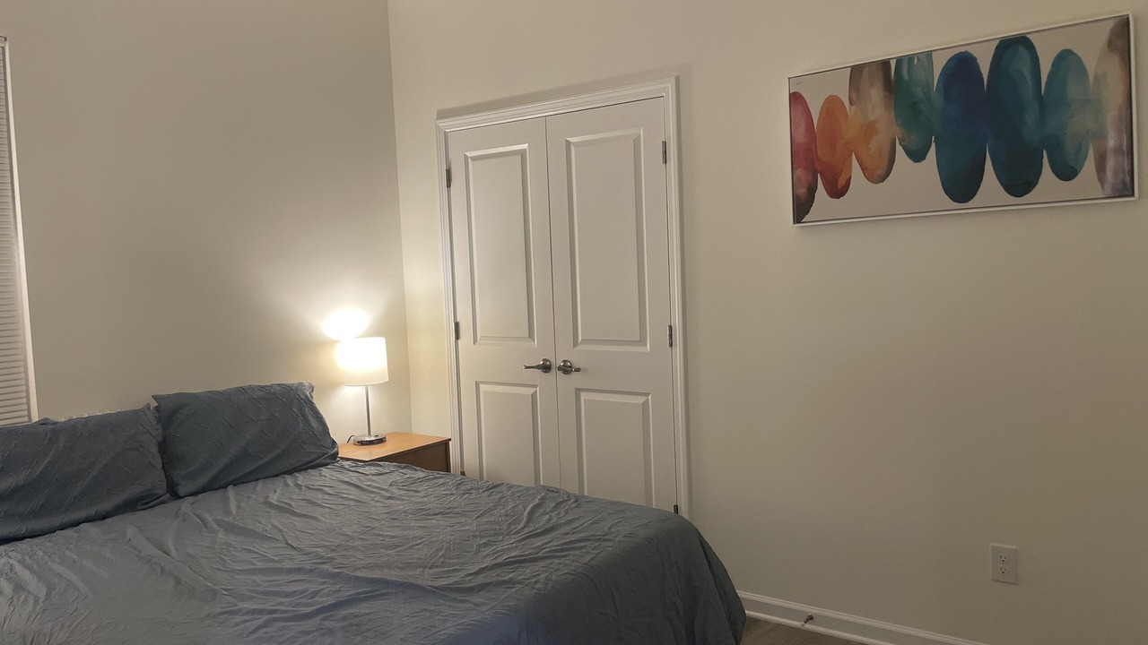 Photo of Bedroom in Oakdale