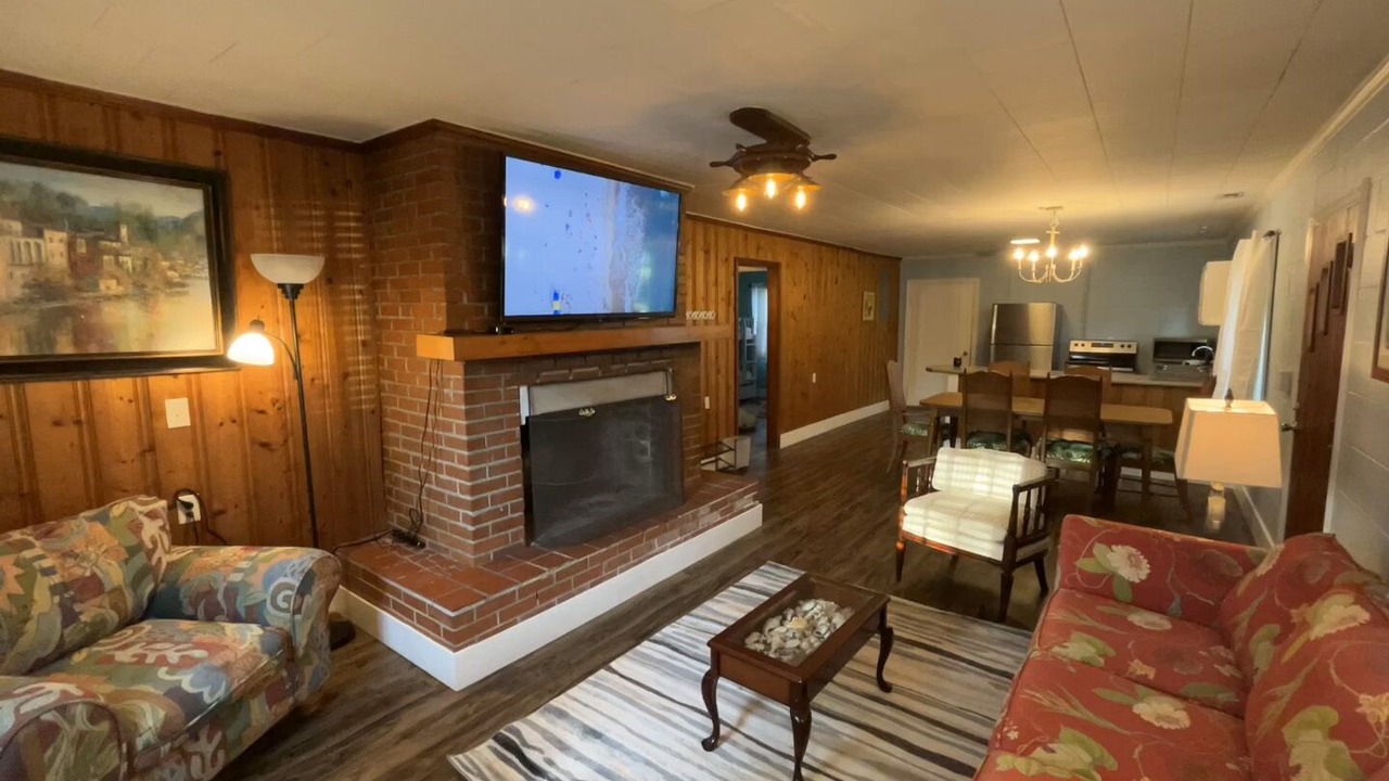 Photo of Livingroom in Craven County
