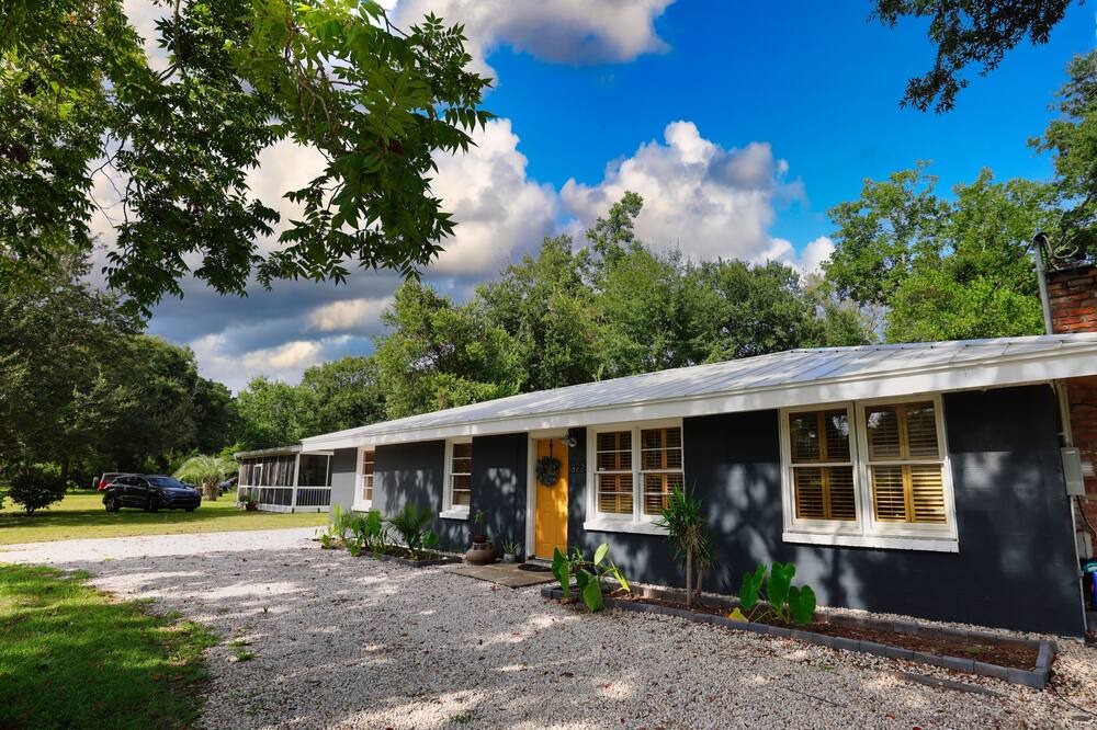 Photo of Outdoor in Charleston