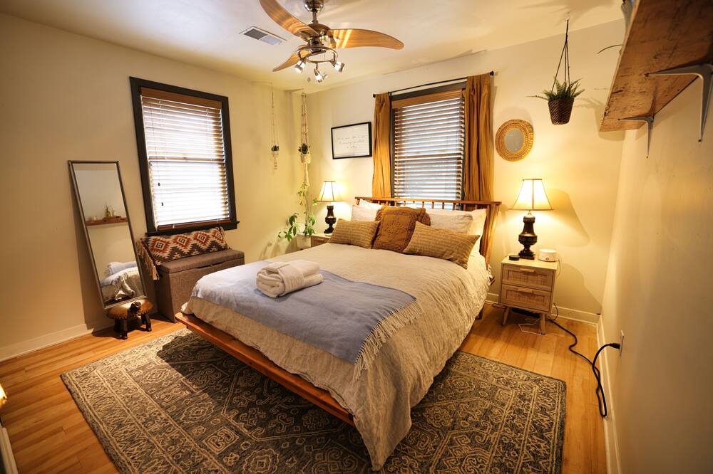 Photo of Bedroom in Charleston
