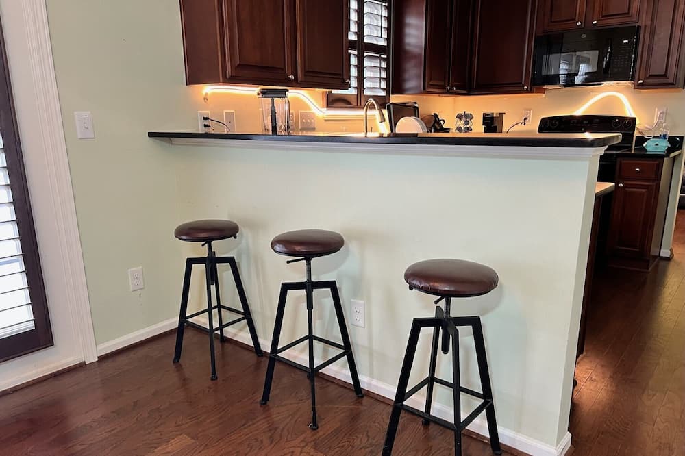 Photo of Kitchen in Harwood Lane