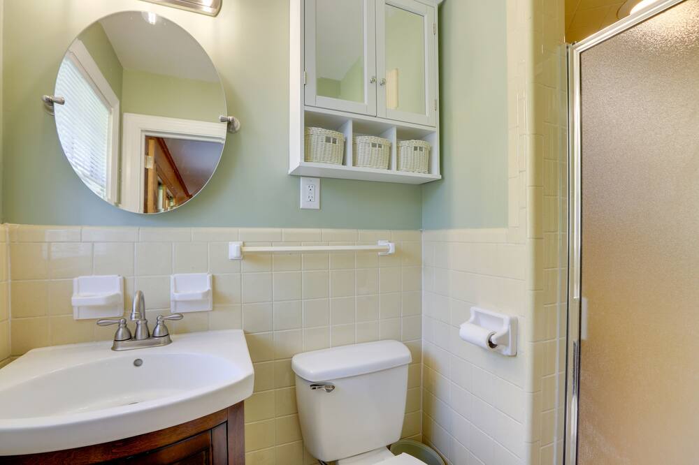 Photo of Bathroom in McCain