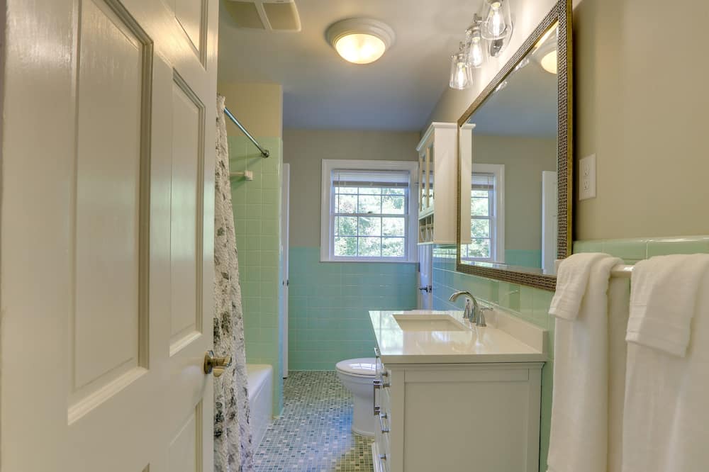 Photo of Bathroom in McCain