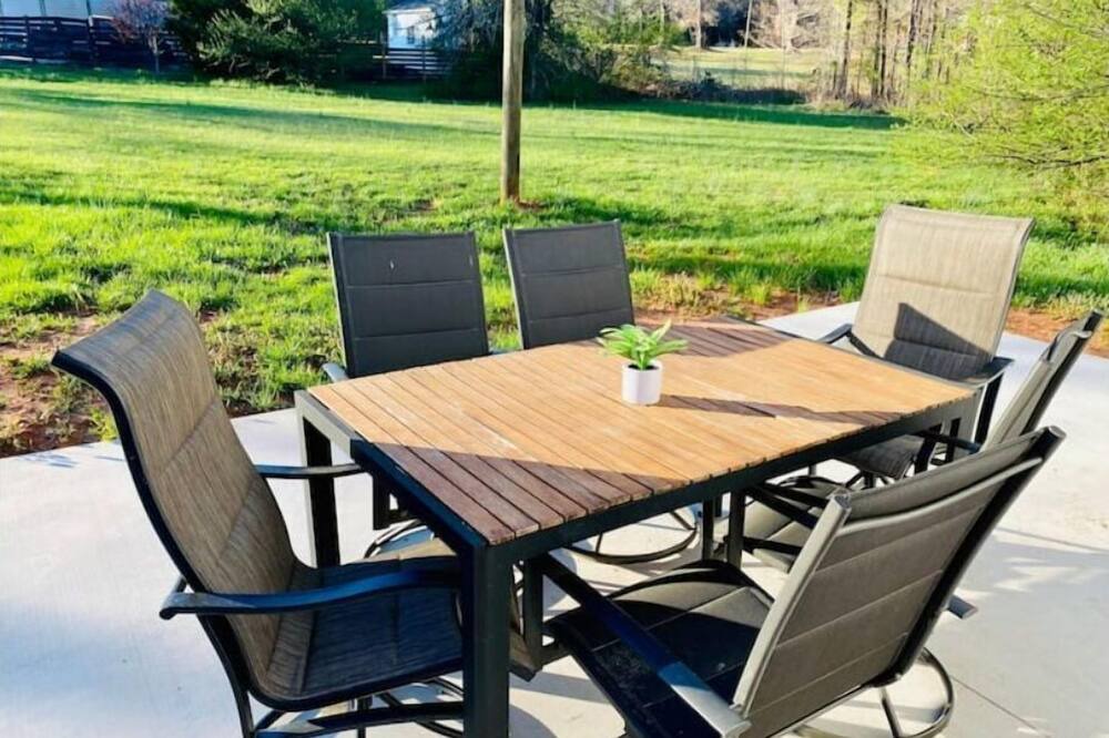 Photo of Outdoor in Newton