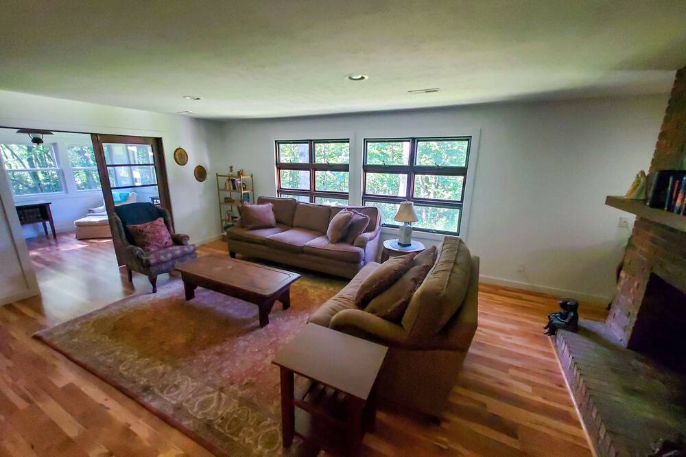 Photo of Livingroom in Zirconia