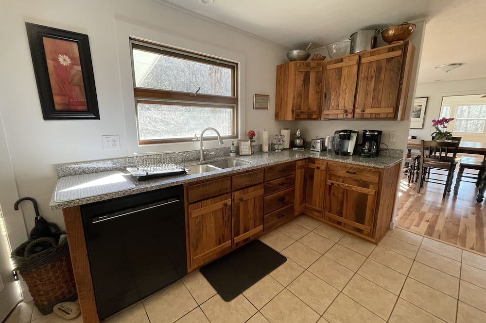 Photo of Kitchen in Zirconia