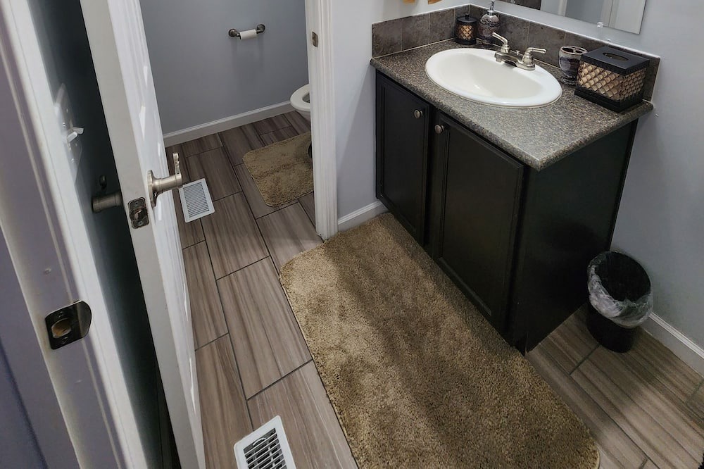 Photo of Bathroom in Weaverville