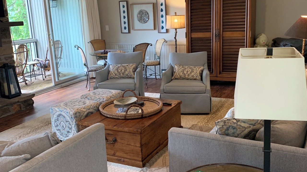 Photo of Livingroom in Lake Toxaway