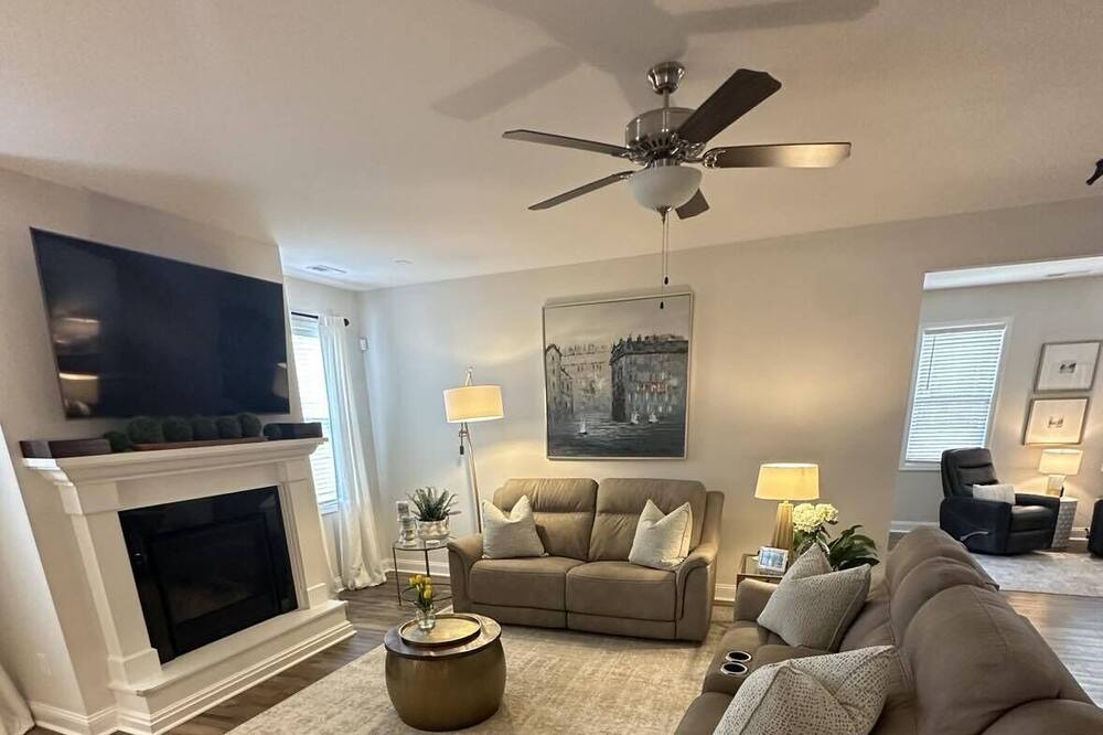 Photo of Livingroom in Aberdeen