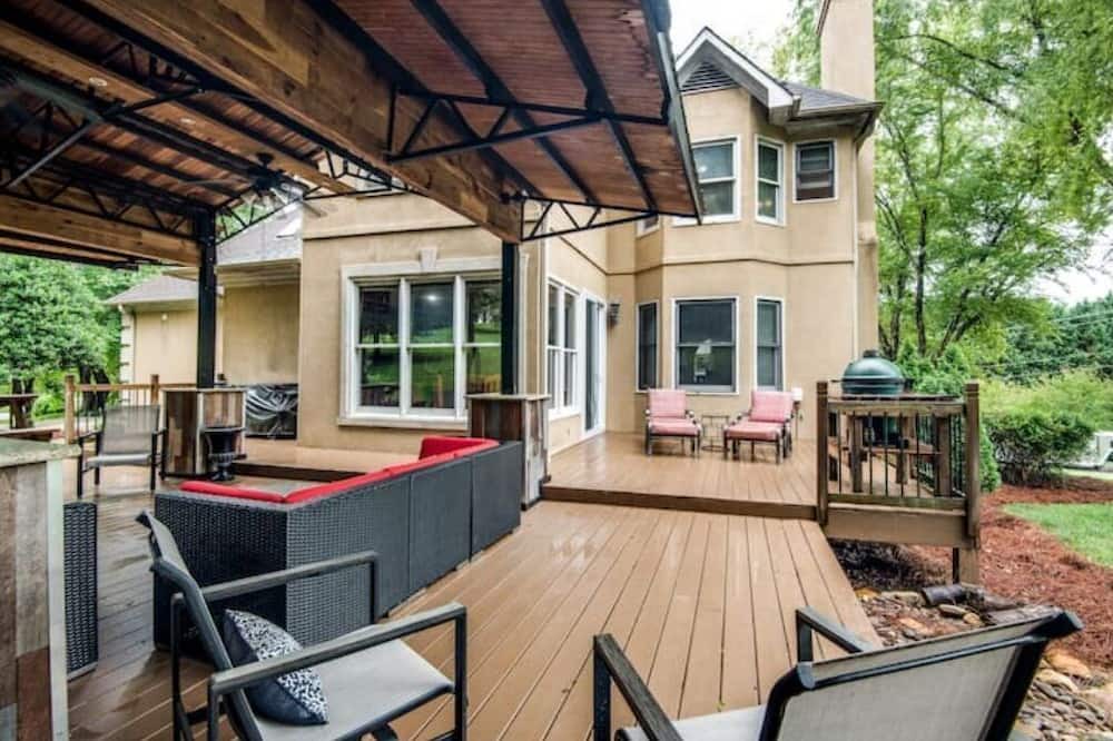 Photo of Patio Balcony in Hickory