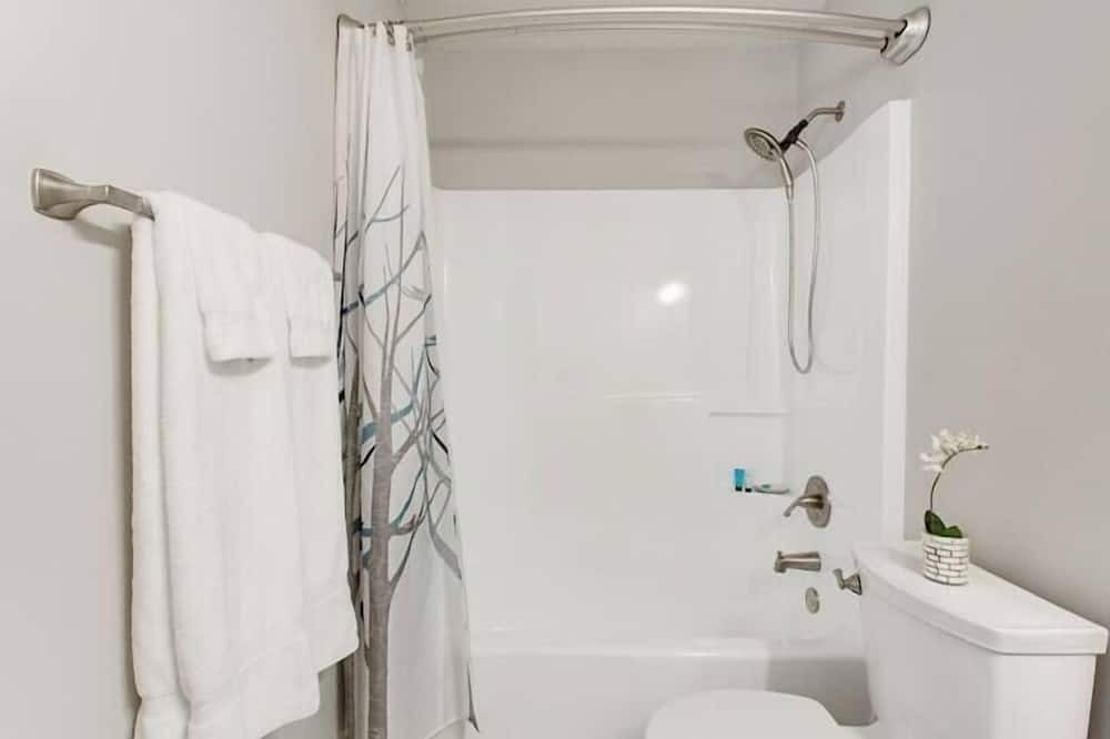 Photo of Bathroom in Northeast Raleigh