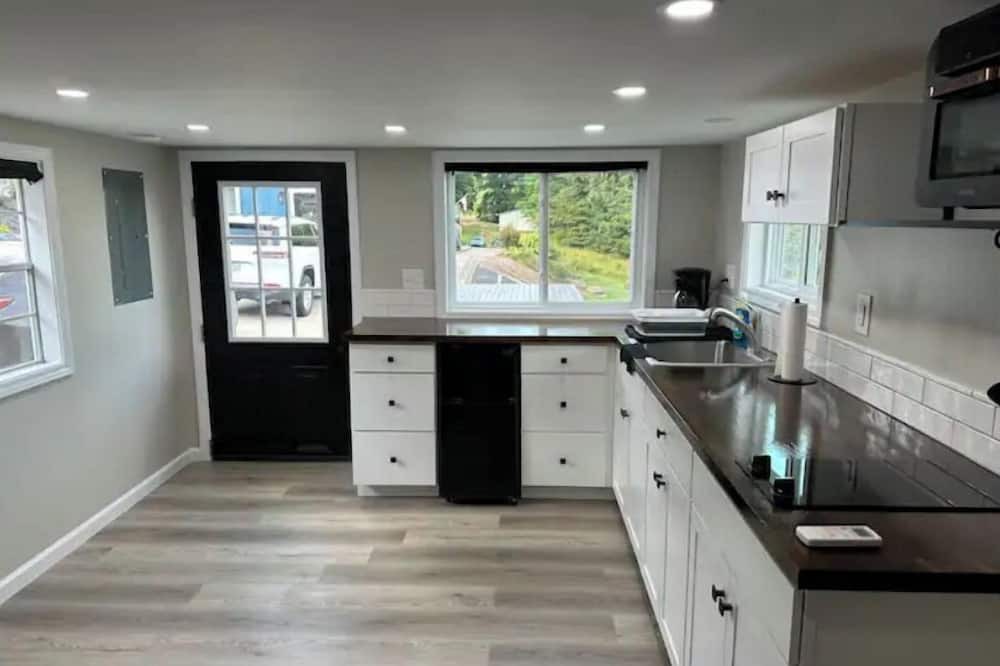 Photo of Kitchen in Marion Lake Club