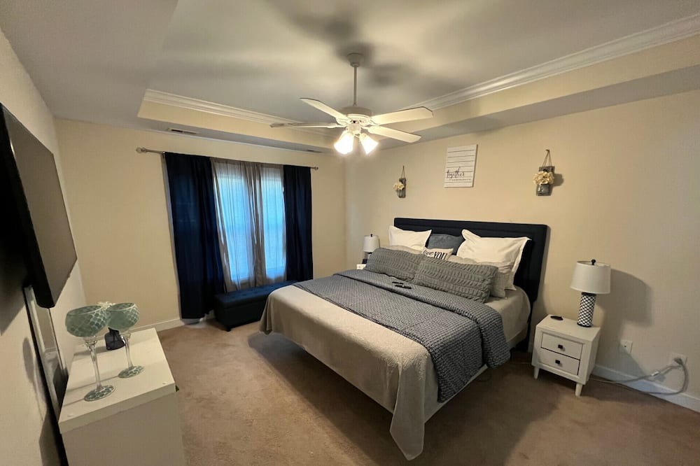 Photo of Bedroom in Cape Fear