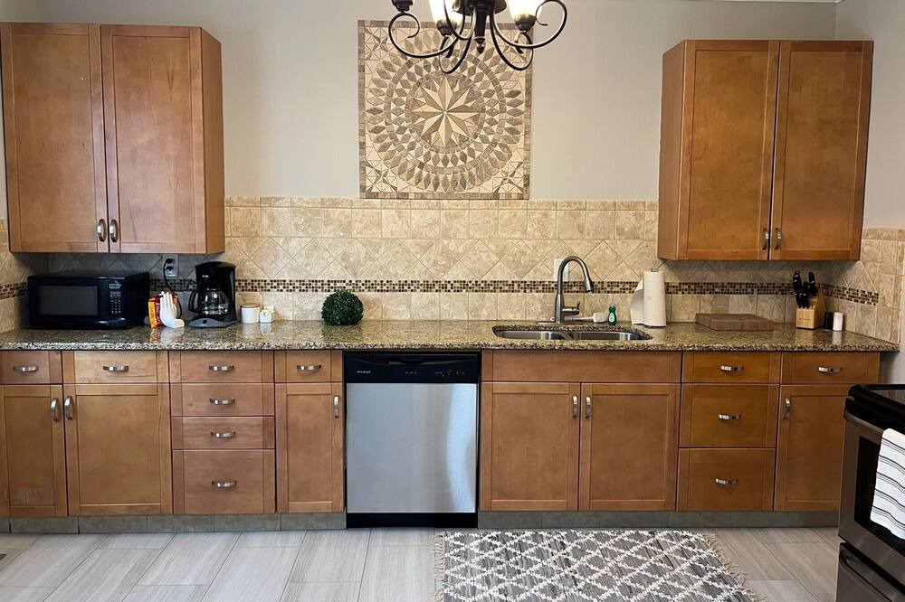 Photo of Kitchen in Biddleville
