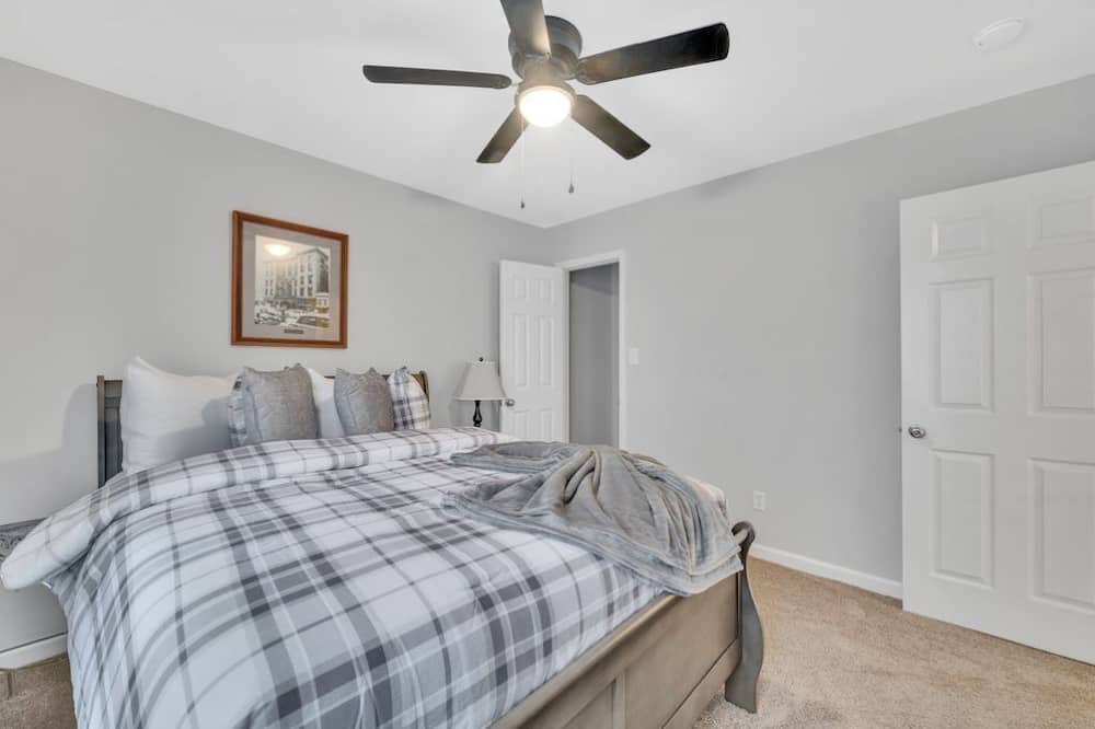 Photo of Bedroom in Harrisburg