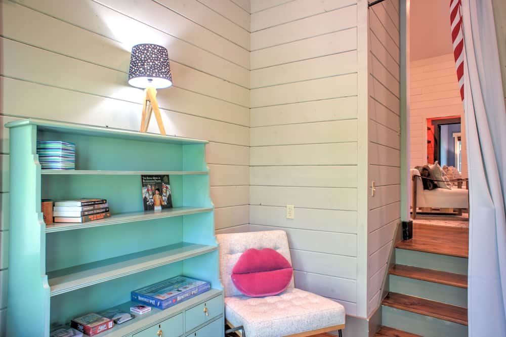 Photo of Bedroom in Sylva