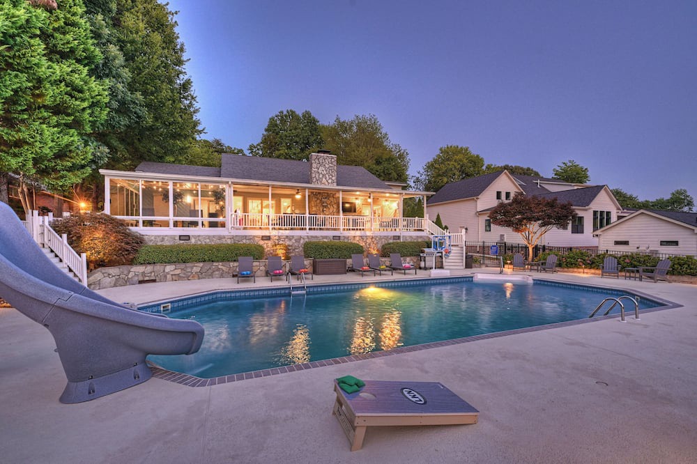 Photo of Outdoor in Westport