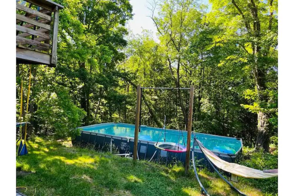 Photo of Outdoor in Weaverville