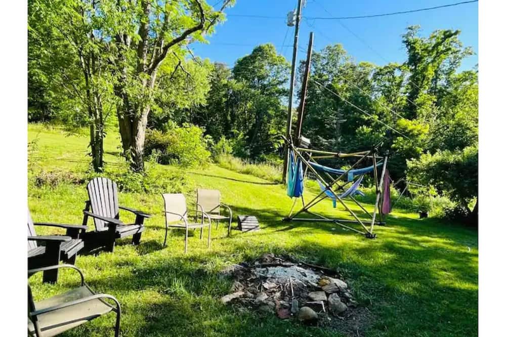 Photo of Outdoor in Weaverville