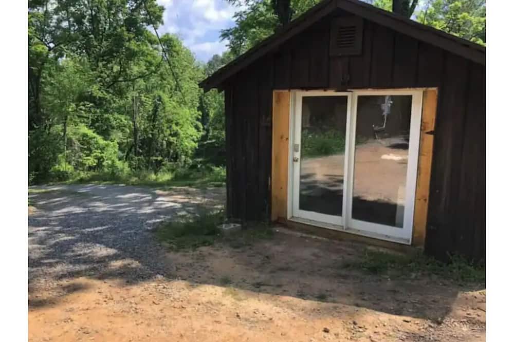 Photo of Outdoor in Weaverville