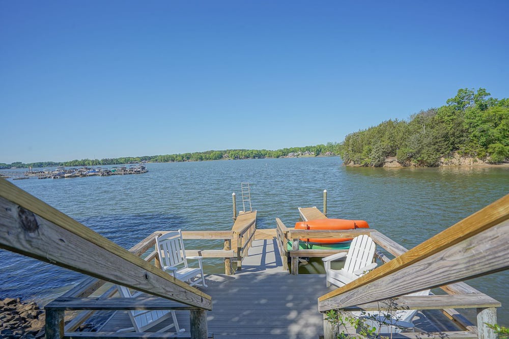 Photo of Outdoor in Steele Creek