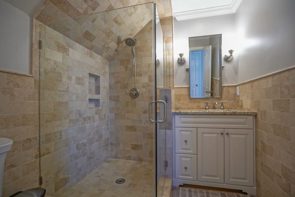 Photo of Bathroom in Steele Creek