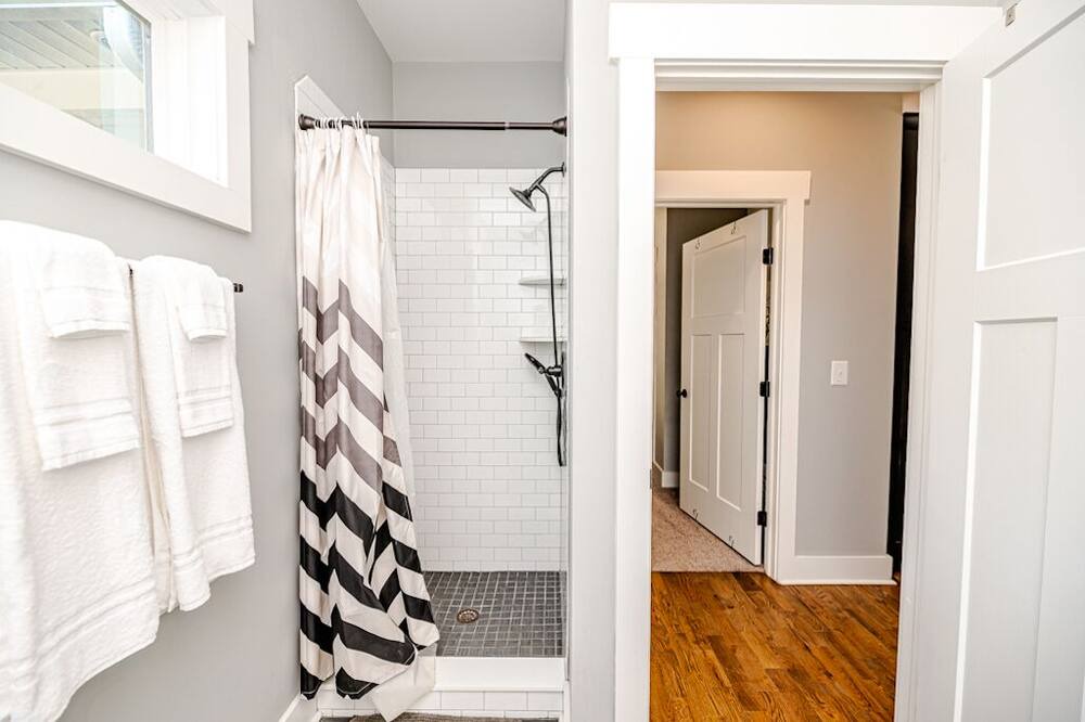 Photo of Bathroom in Lemon Springs