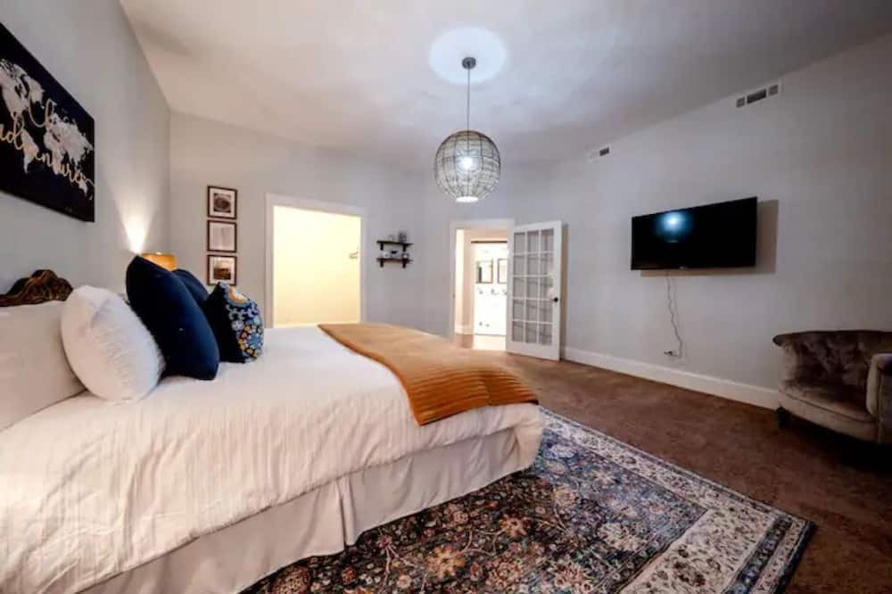 Photo of Bedroom in Spencer