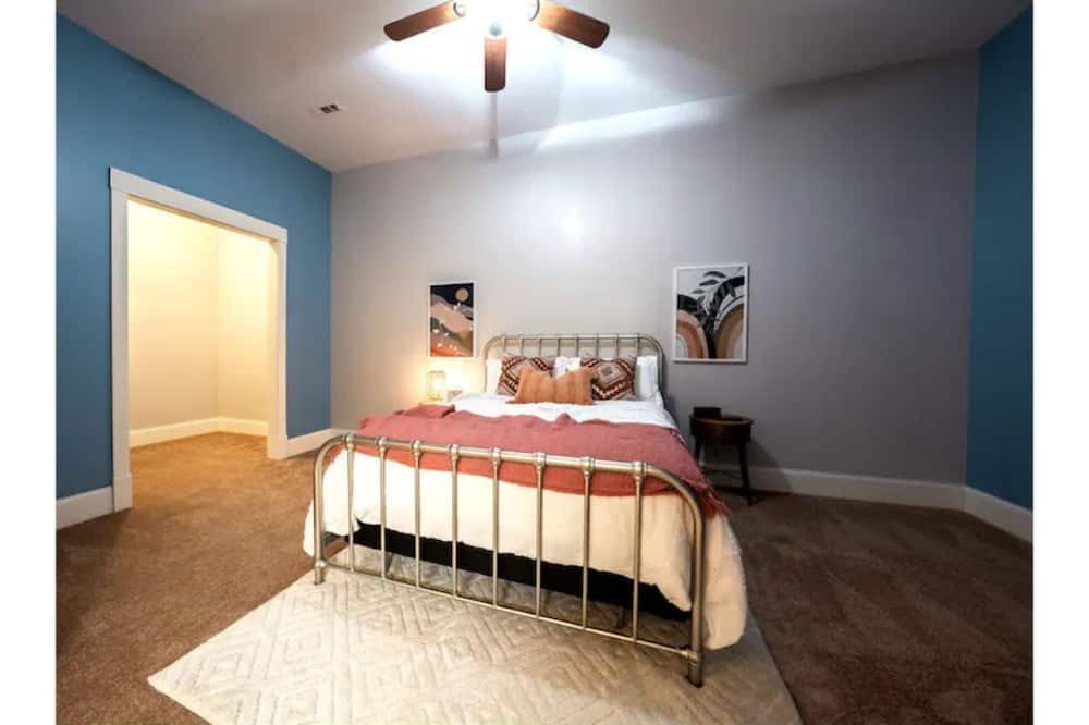 Photo of Bedroom in Spencer