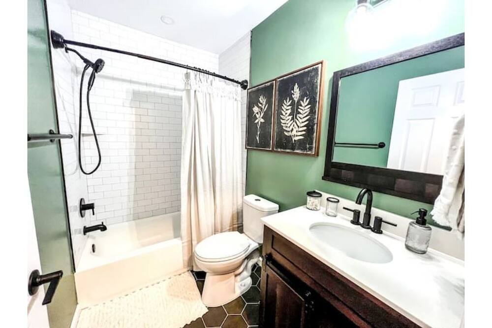 Photo of Bathroom in South Salisbury