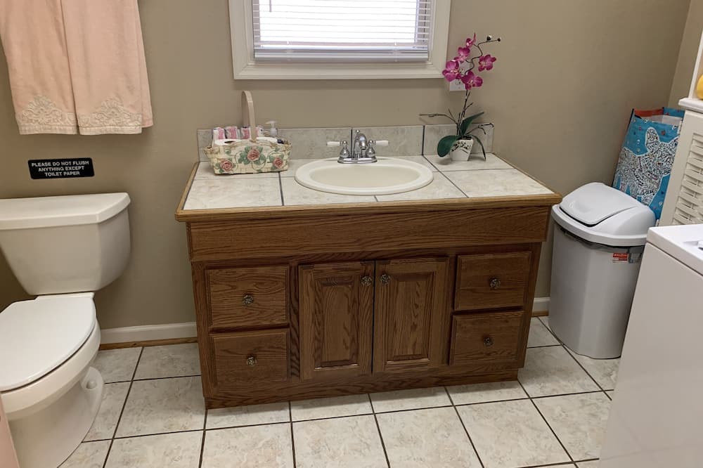 Photo of Bedroom in Morganton