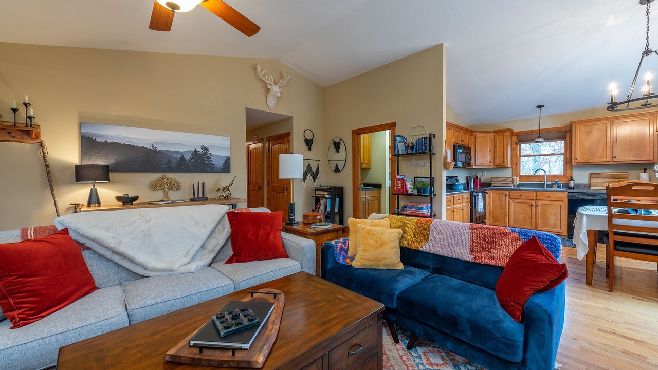 Photo of Livingroom in Celo