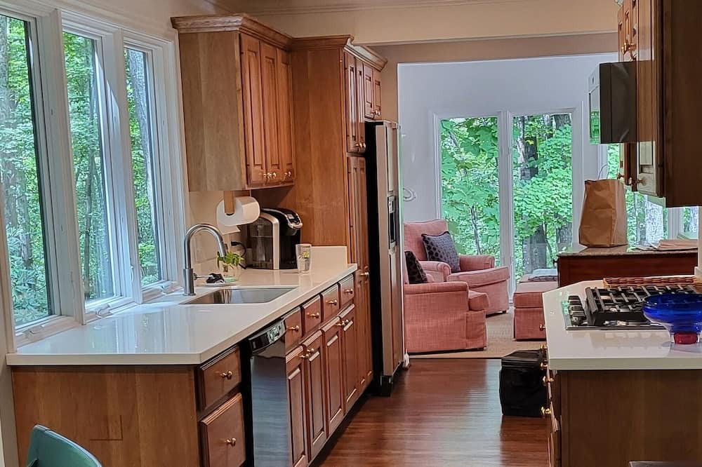 Photo of Kitchen in Roaring Gap