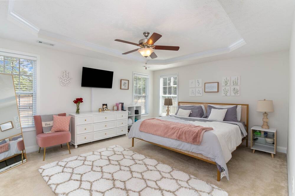 Photo of Bedroom in Olivia