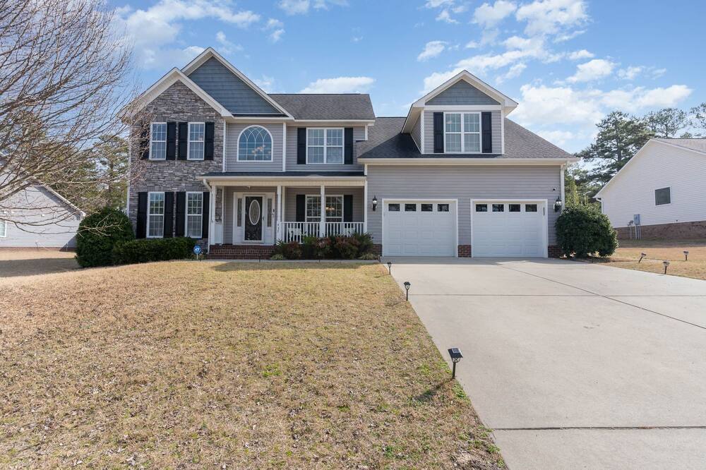 Photo of Outdoor in Olivia