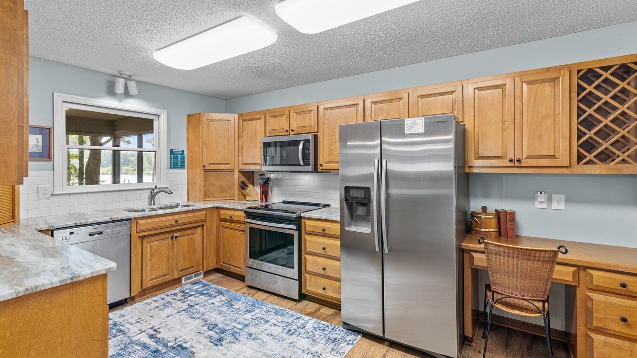 Photo of Kitchen in Fairfield Harbour