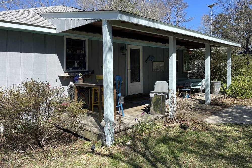 Photo of Patio Balcony in Hubert