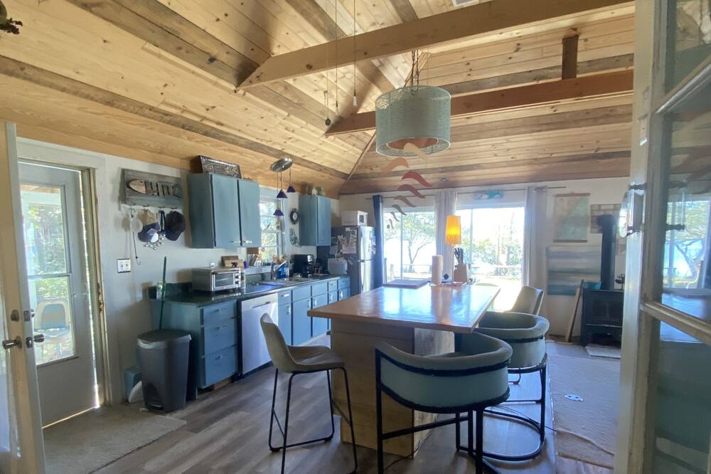 Photo of Kitchen in Hubert