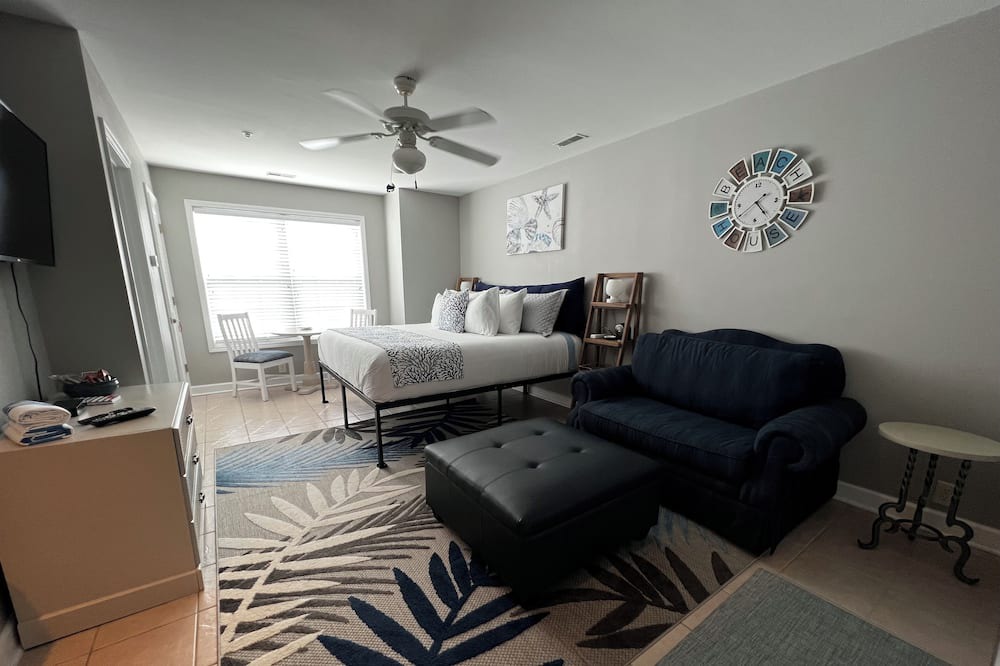 Photo of Bedroom in Calabash