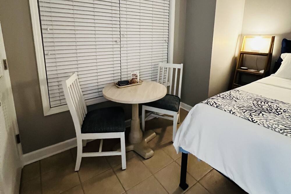 Photo of Bedroom in Calabash