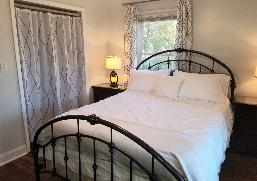 Photo of Bedroom in Newton