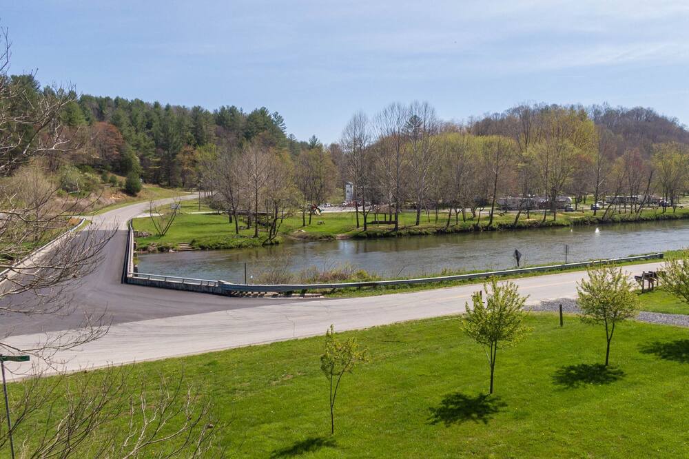 Photo of Others in Piney Creek